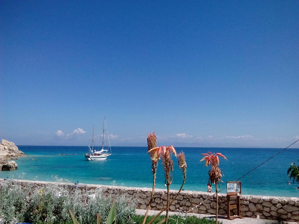 Fetsis Apartments Áyios Nikítas Esterno foto