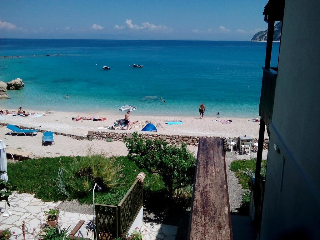 Fetsis Apartments Áyios Nikítas Esterno foto
